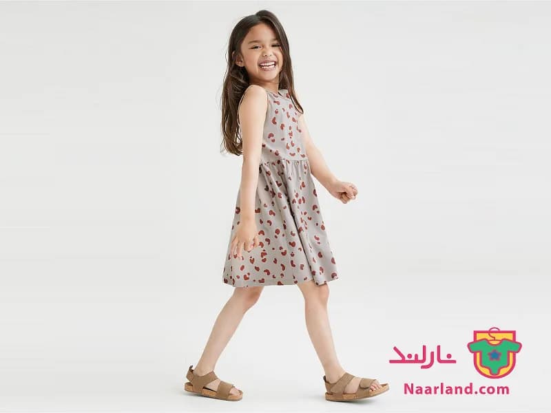 پیراهن دخترانه اچ اند ام سوئد ( H&M ) رنگ خاکی مدل پلنگی — تصویر ۲
