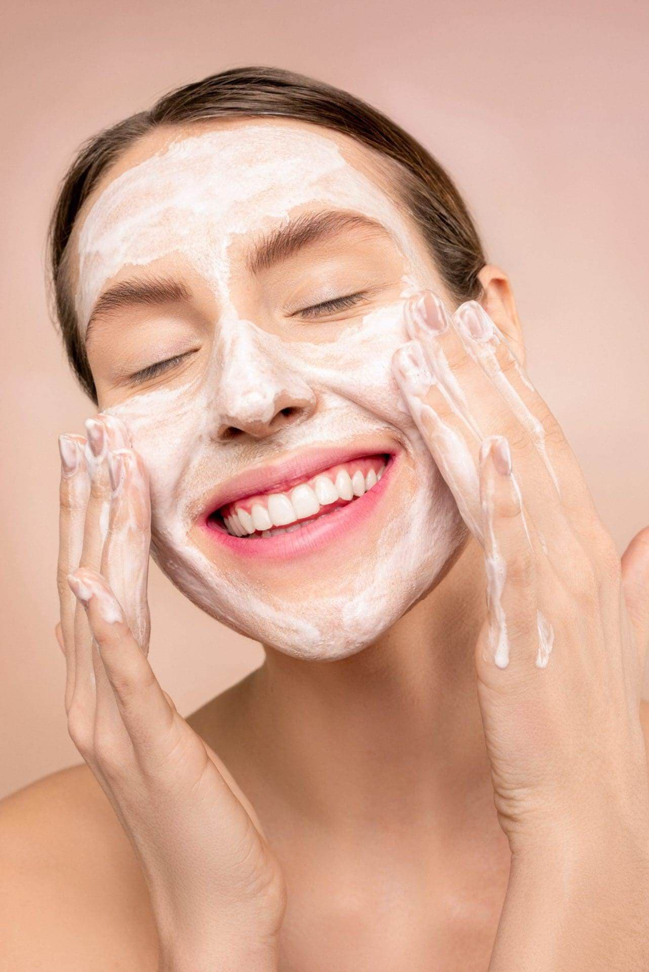 فوم شستشو ضد آکنه گتسبی Gatsby red anti-acne wash foam — تصویر ۳