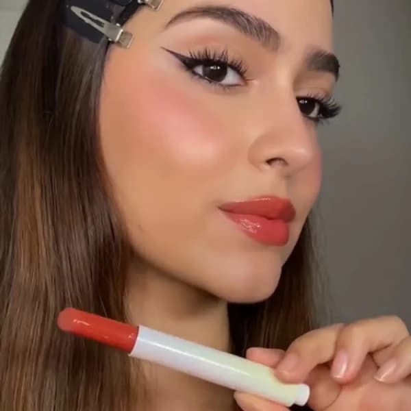 لیپ پلامپر شیمر شیگلم Pout Perfect — تصویر ۴