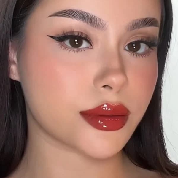 لیپ پلامپر شیمر شیگلم Pout Perfect — تصویر ۵
