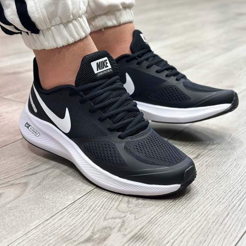 کتونی مردانه زنانه مدل نایک ایر زوم گاید nike air zoom guide رانینگ رنگ مشکی سفید کد 26100 — تصویر ۴