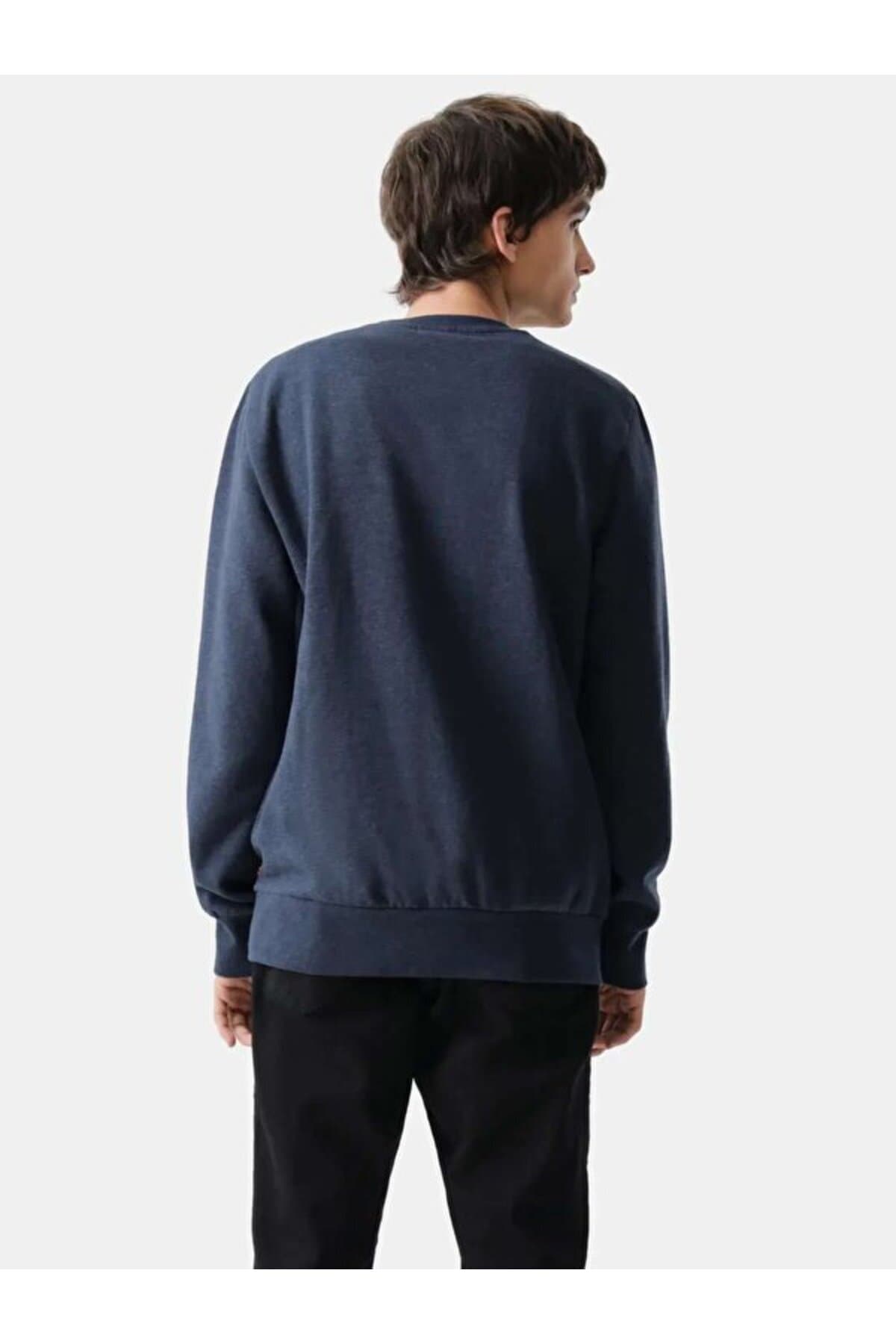 سویشرت لیوایز مردانه پاموک آبی راسته Regular/رگولار بیسیک کژوال/روزمره | Levi’s 3842301570 PK — تصویر ۳