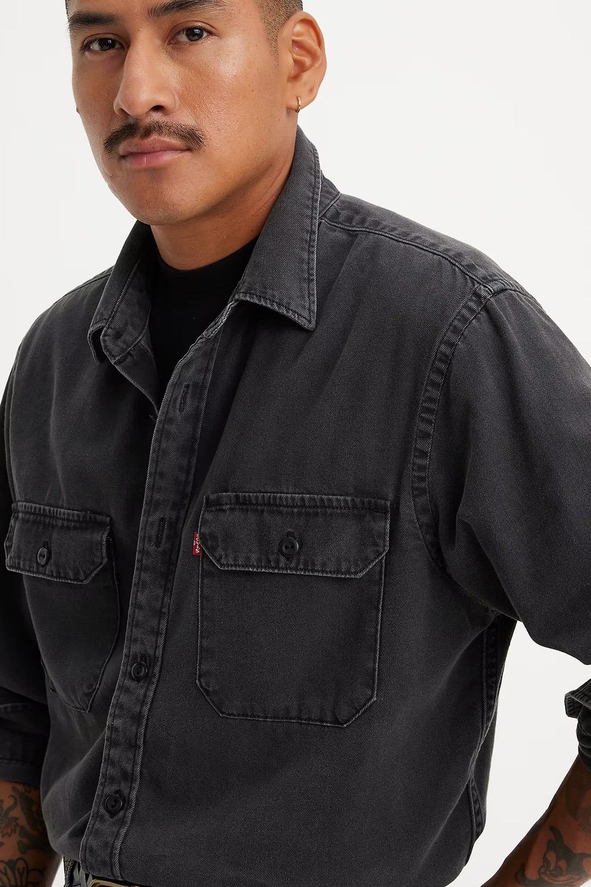 پیراهن لیوایز مردانه پنبه ای قرمز راسته Relaxed/ریلکس بیسیک کژوال/روزمره | Levi’s 19573-0216 TR — تصویر ۳
