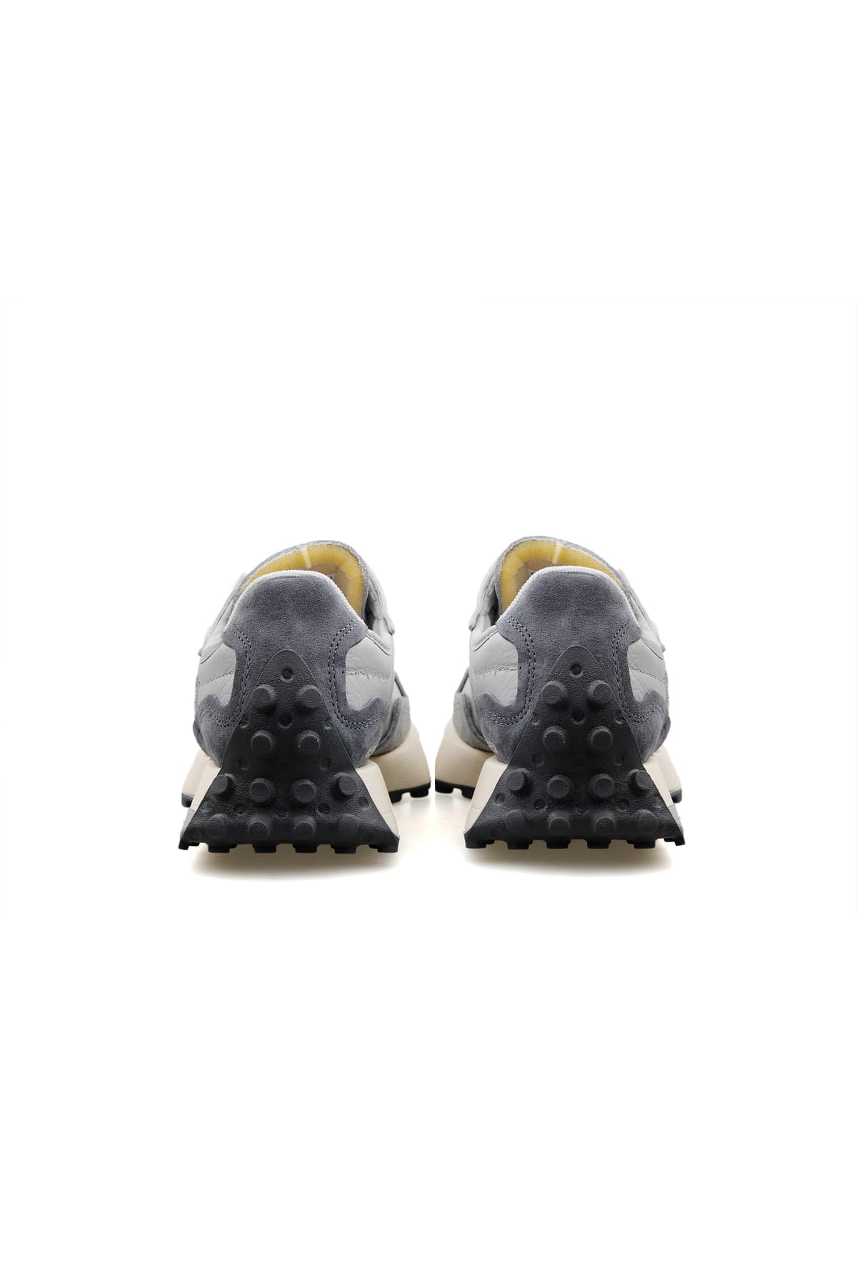 کفش اسنیکر نیو بالانس مردانه پارچه خاکستری Authentic راسته Classical/کلاسیک | New Balance MR530EMA TR — تصویر ۴