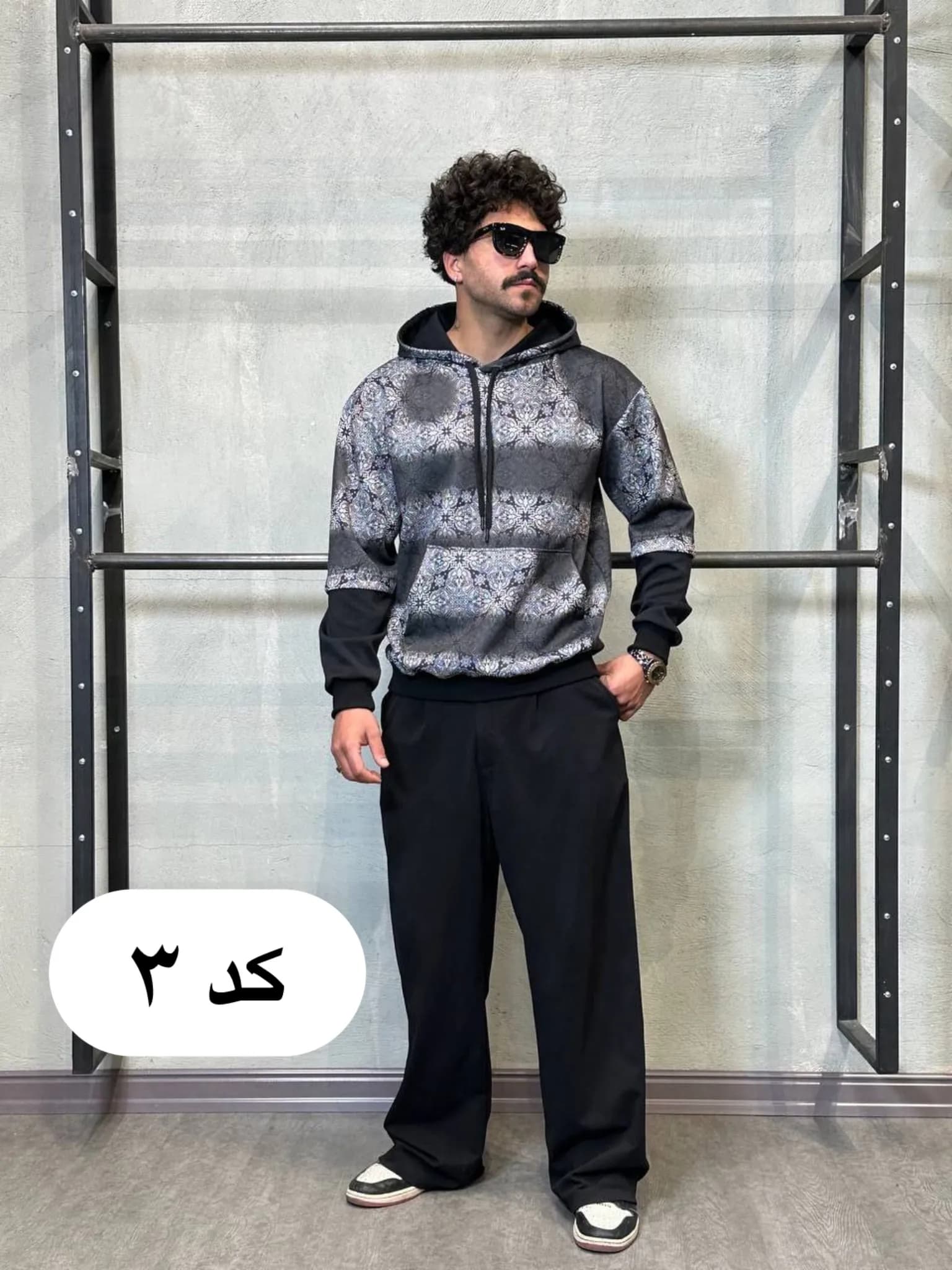 هودی غواصی طرح دار — تصویر ۴