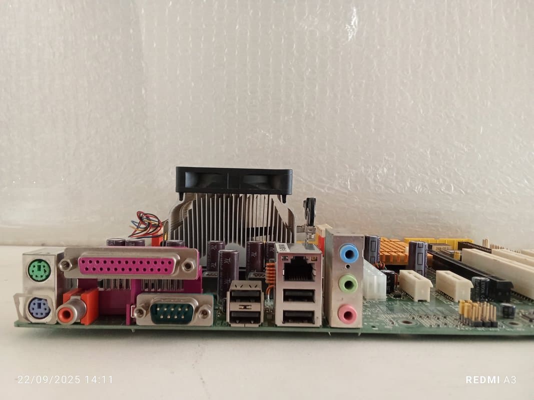 باندل مادربرد(DDR2)EPOXمدلEP-MF4-J3(استوک) — تصویر ۲