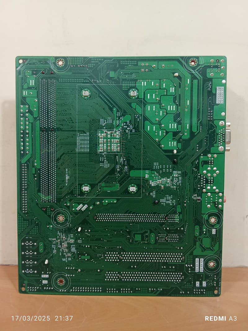 باندل مادربرد الایت(ECS)مدلA750GM-M-استوک(DDR3) — تصویر ۴