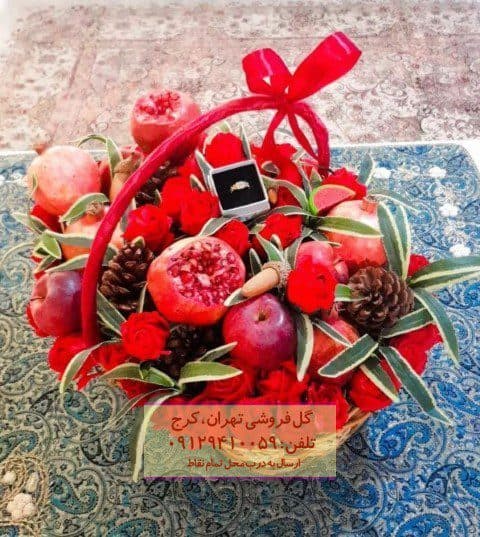 تم یلدای گل ارکیده و گل آفتابگردان در گلفروشی کن