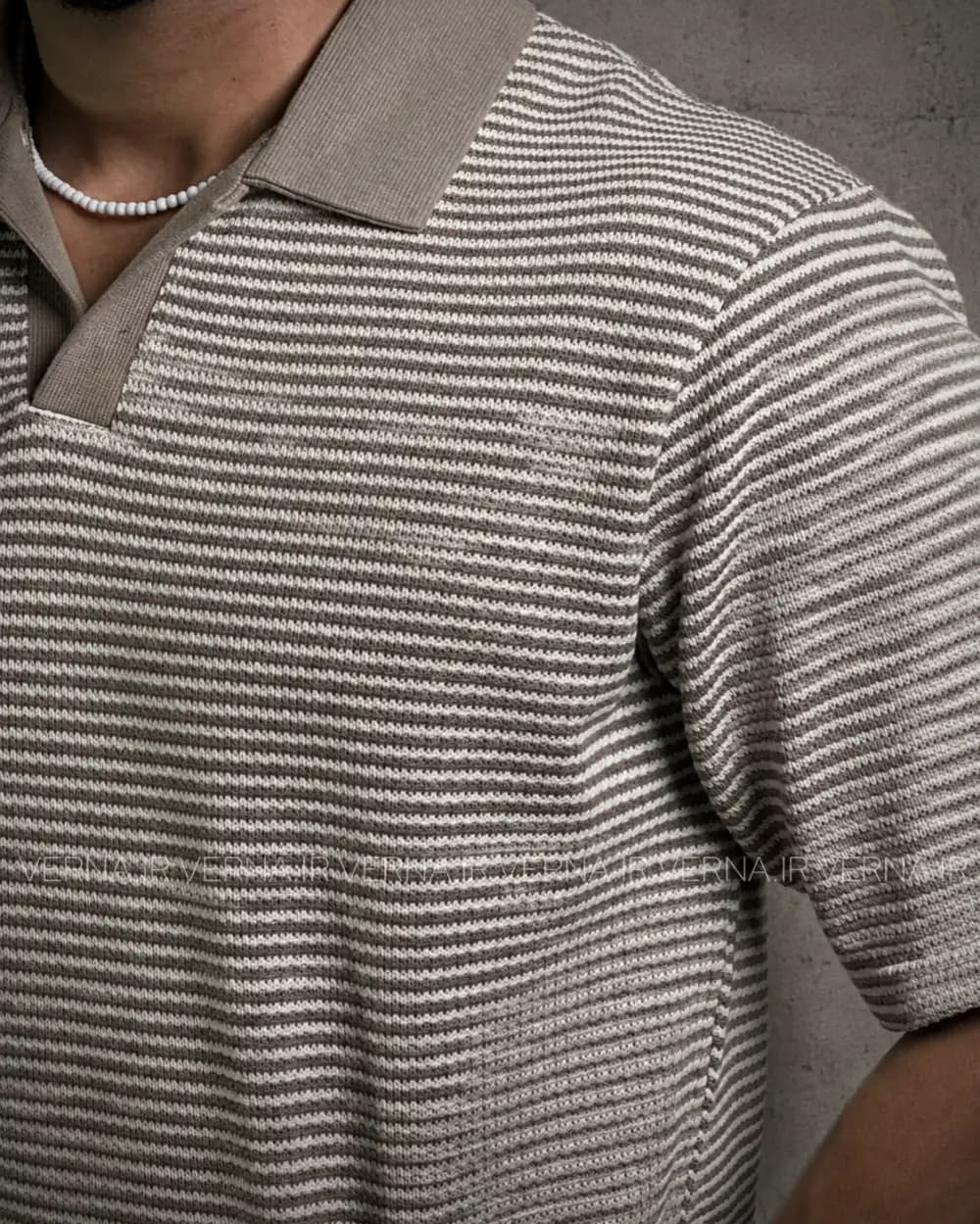 فیت شرت مردانه یقه دار راه راه ZARA — تصویر ۳