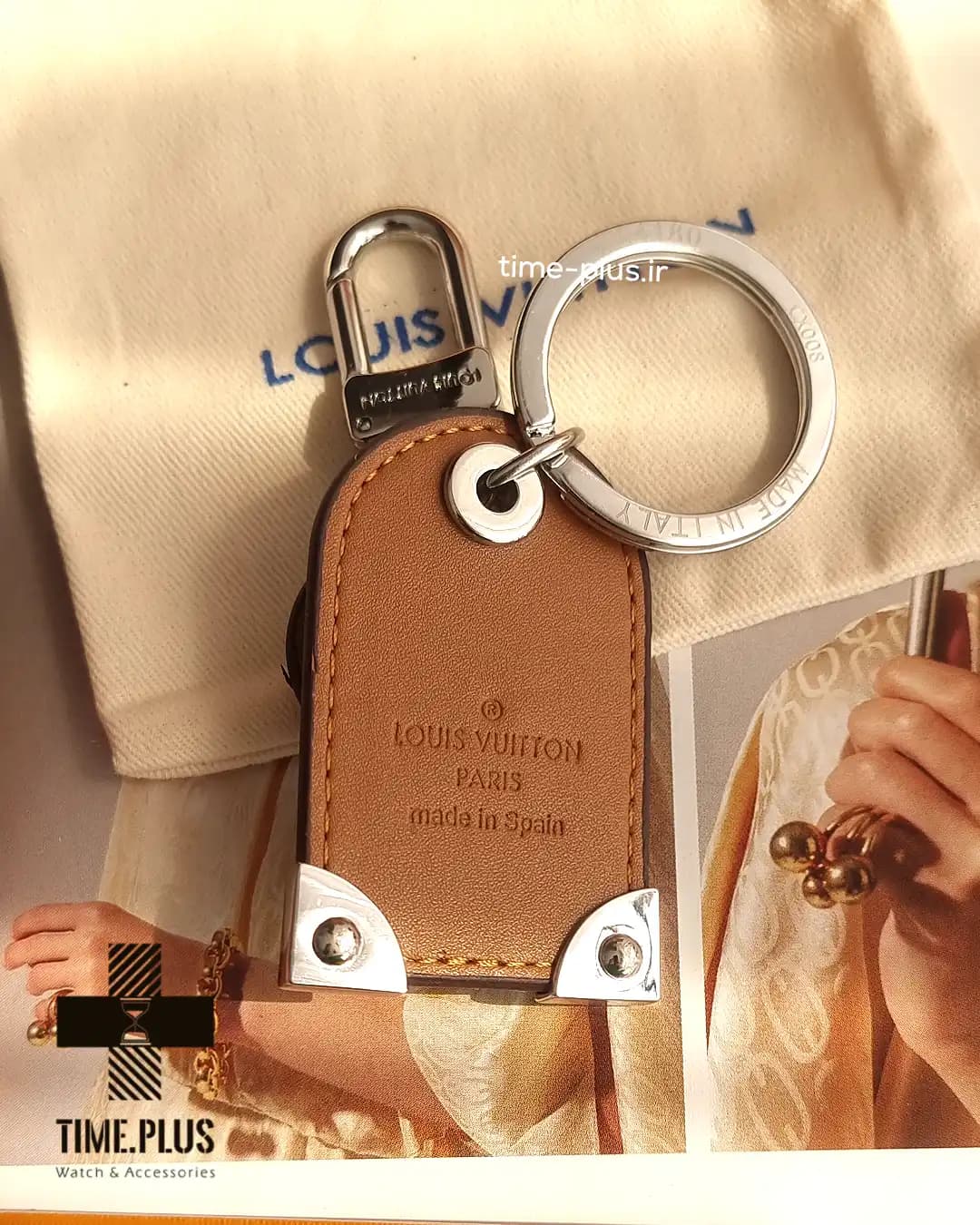جاسوئیچی چرم دو تیکه لویی ویتون Louis Vuitton — تصویر ۵