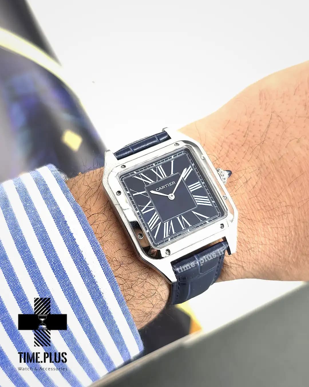 ساعت مردانه کارتیه Santos Dumont navy blue strap — تصویر ۳