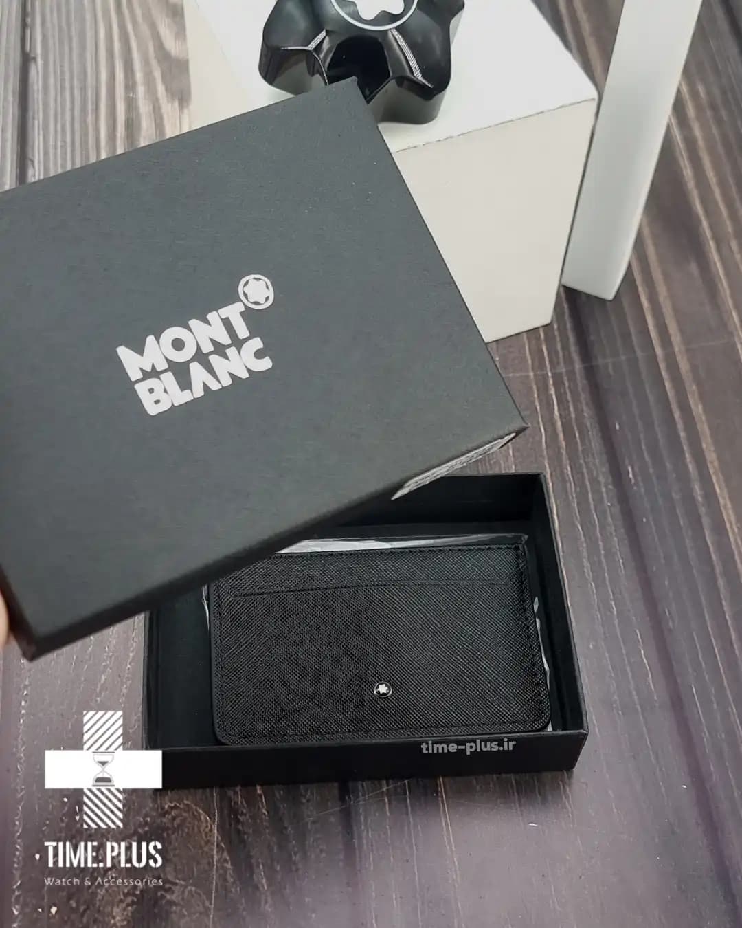 جاکارتی ورقه ای کوتاه مون بلان — تصویر ۵