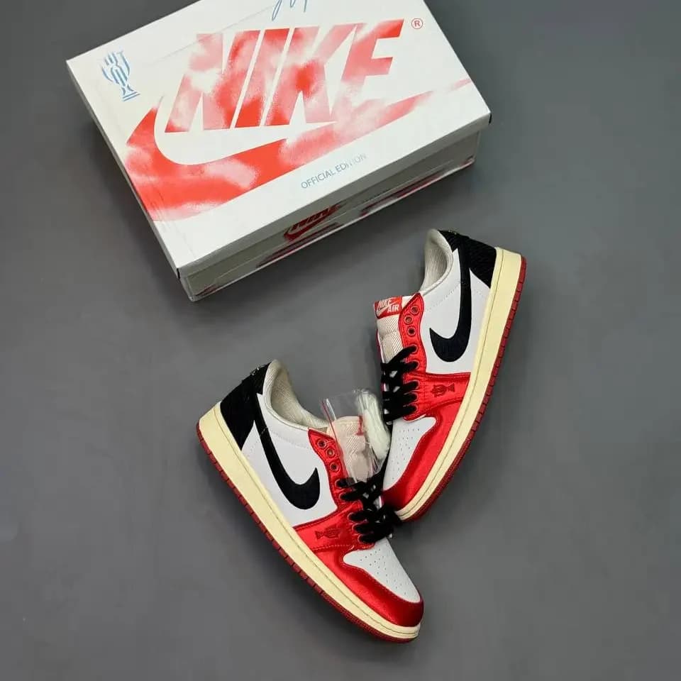 کفش جردن وان لو | Air Jordan 1 Low (تک سایز) — تصویر ۲