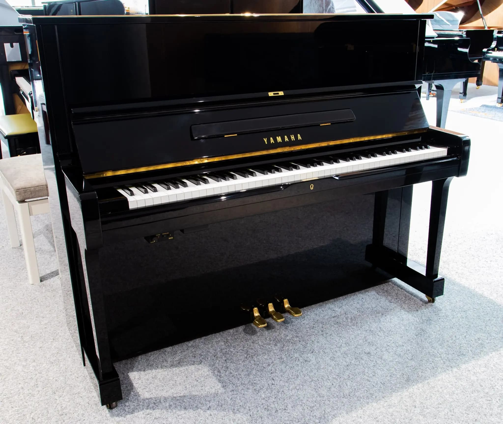 پیانو آکوستیک YAMAHA مدل U1H silent — تصویر ۲
