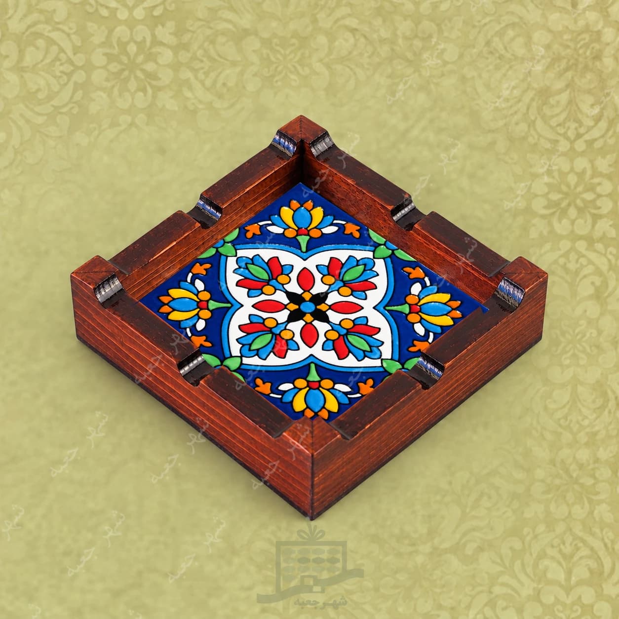 زیر سیگاری چوبی ( طرح B5.Z) دست ساز کاشی – خاص و کادویی (مدل رومیزی)
