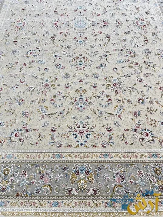 فرش افشان کرم نقره ای 1500 شانه طرح نگار — تصویر ۵