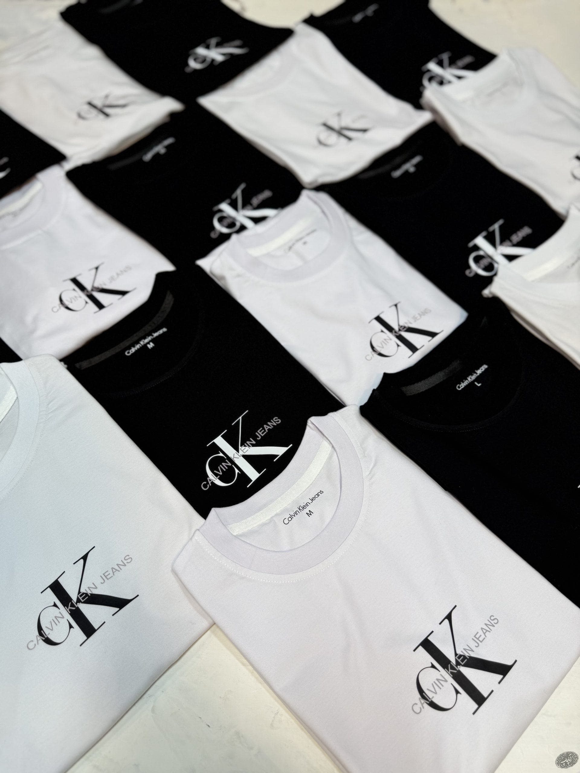 تیشرت کالوین کلاین مینیمال Minimal Calvin klein — تصویر ۷