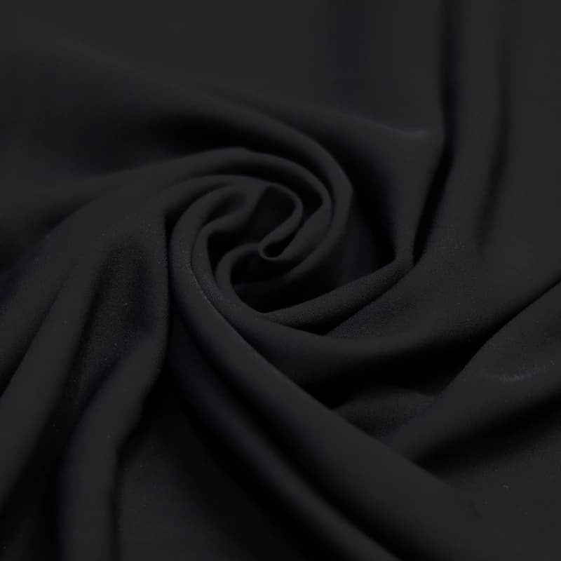 پارچه حریر جت بلک مشکی وارداتی — تصویر ۳