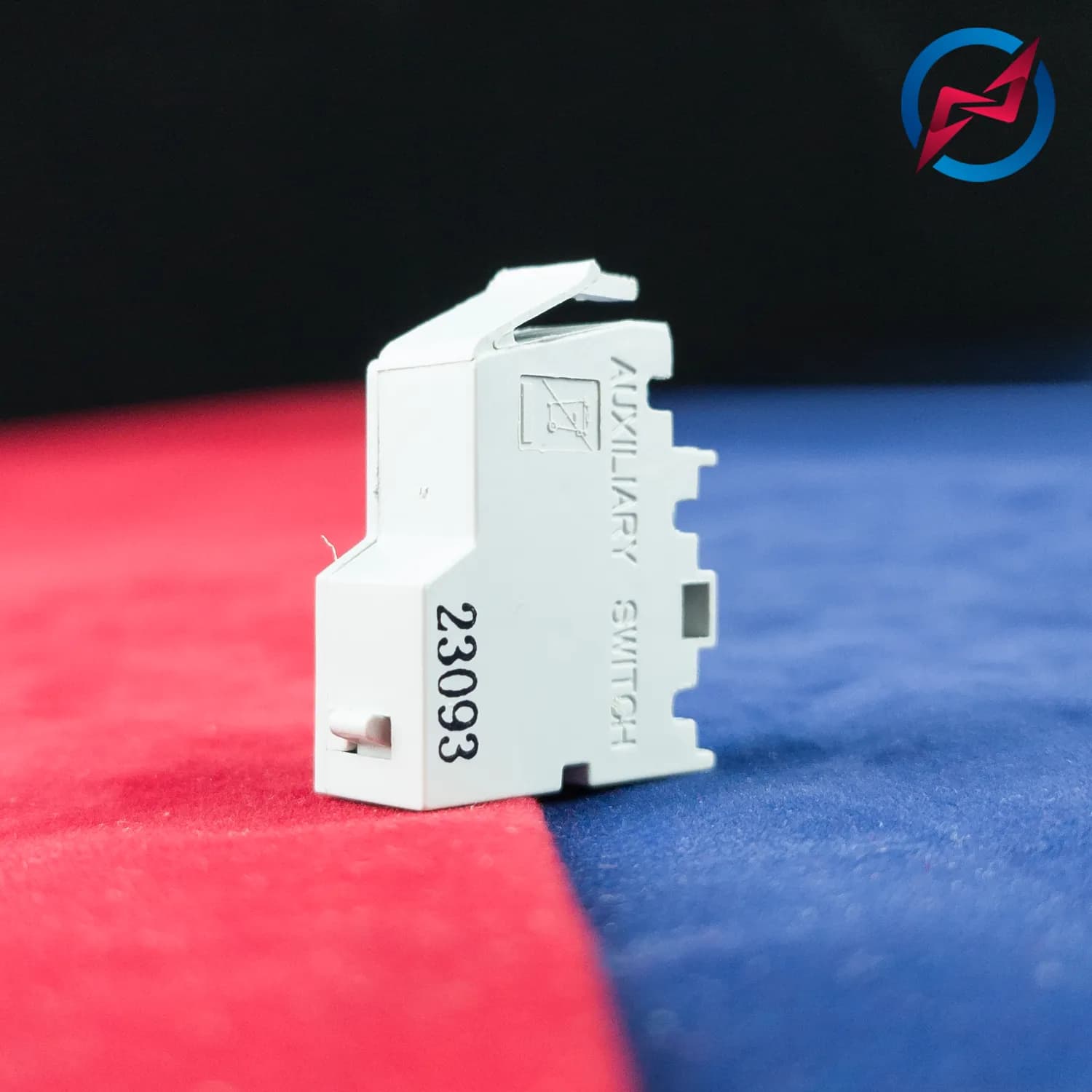 کنتاکت کمکی قابل تنظیم LS AUX-800A — تصویر ۳
