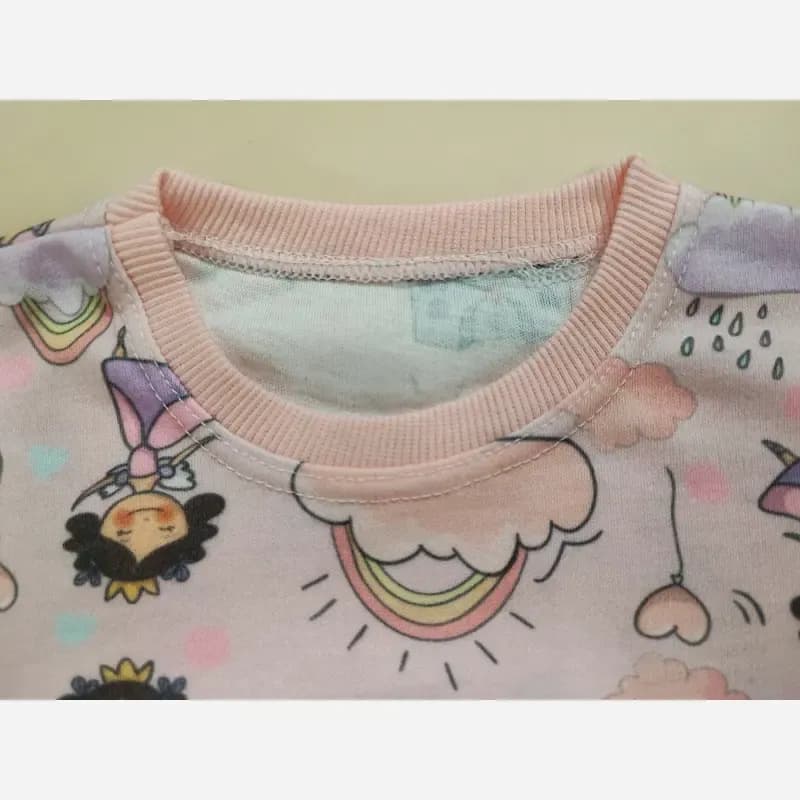 ست بلوز و شلوار راحتی دخترانه طرح پرنسس و اسب تک شاخ — تصویر ۱۰