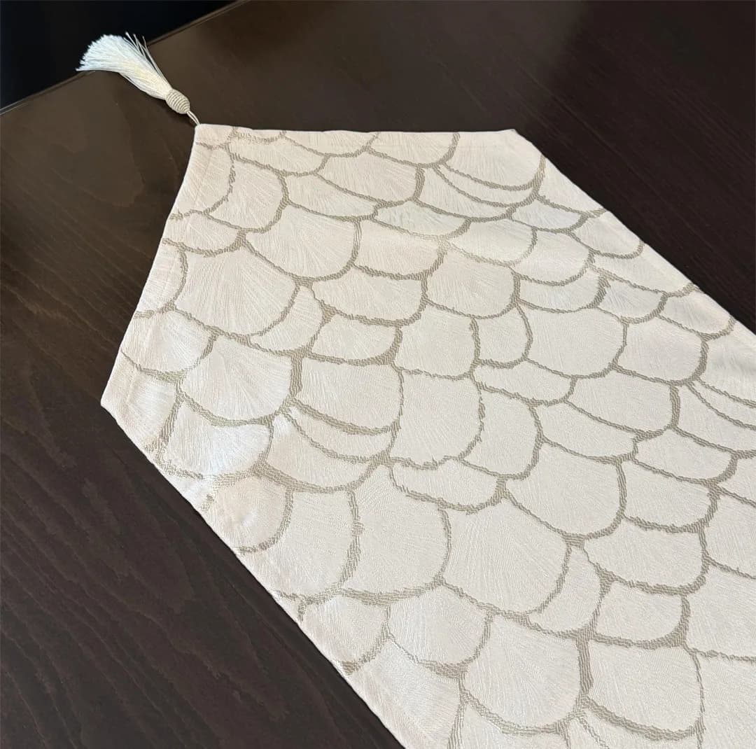 رومیزی 4 تکه طرح صدف — تصویر ۳