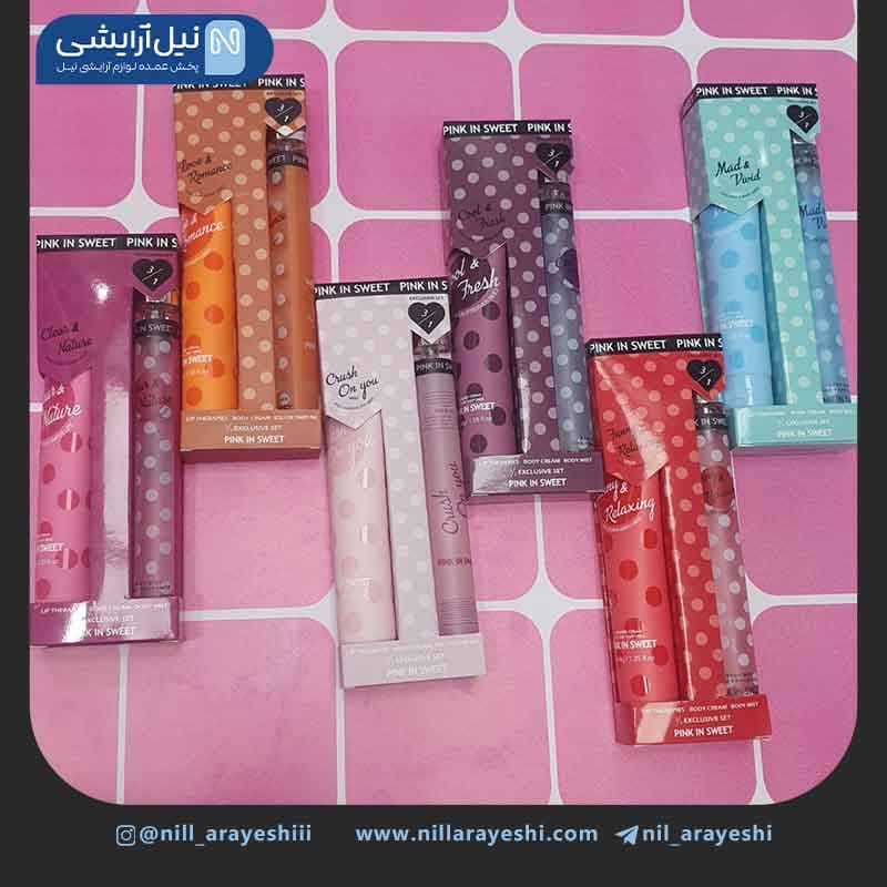 ست عطر قلمی و کرم دست پینک این سوییت — تصویر ۲