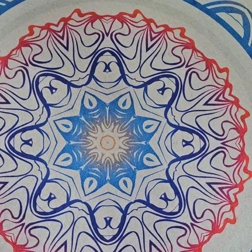فرشینه | فرش چاپی برند حسن نیا چاپی گرد کرم مخمل هازان تُرک اعلا با زیره ضد سُر (پس کرایه) — تصویر ۲