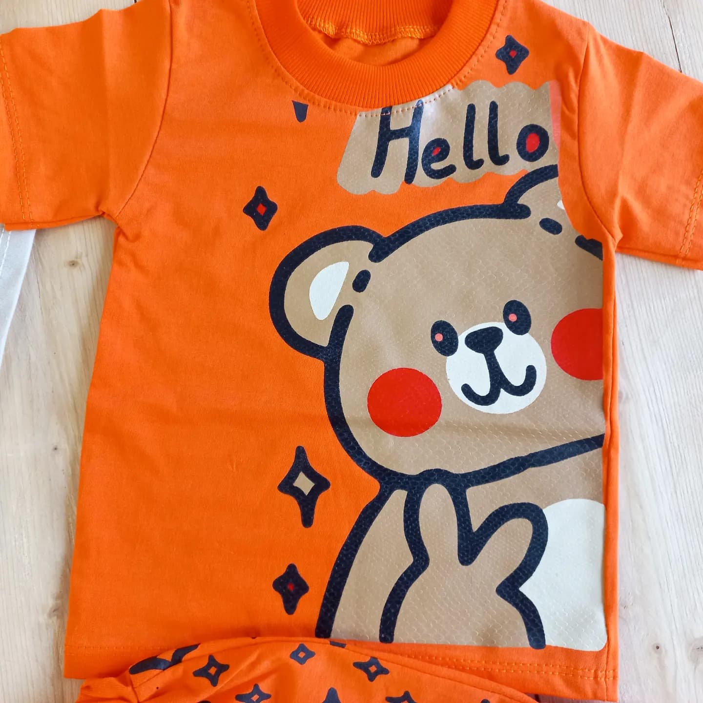 تیشرت شلوارک خرس Hello کد 3146 — تصویر ۲