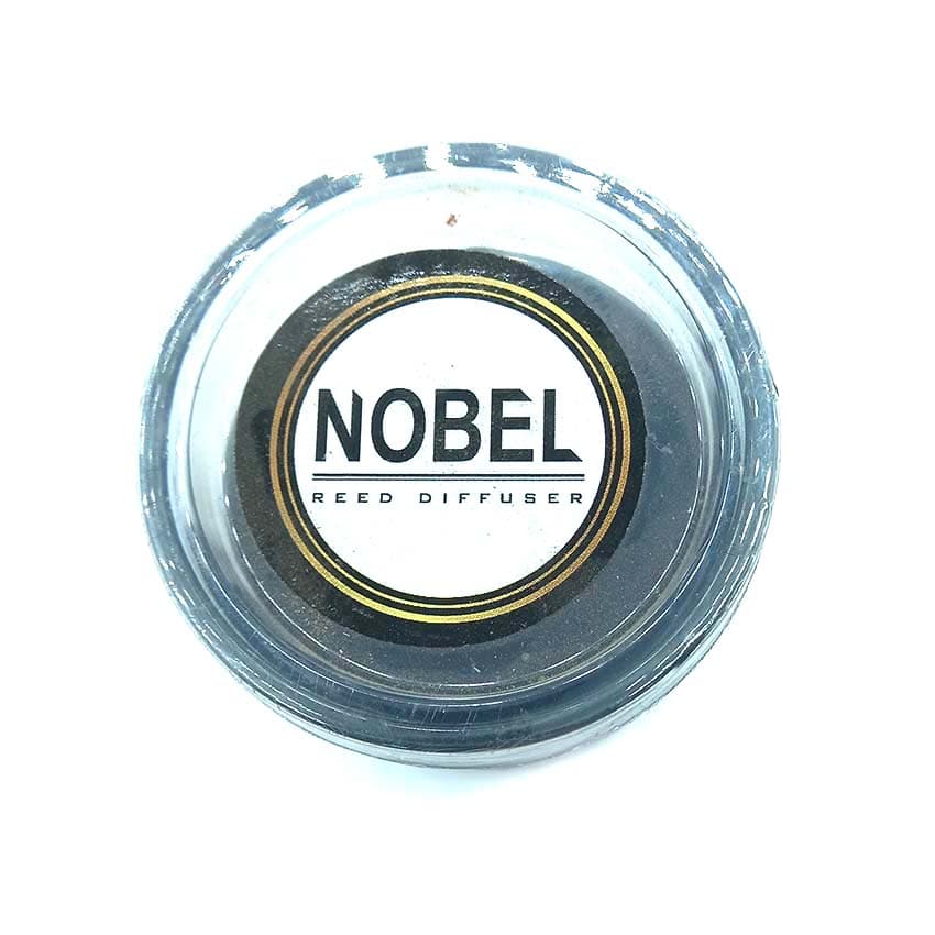 شمع معطر شیشه ای نوبل مدل ورساچه کد550049 — تصویر ۷
