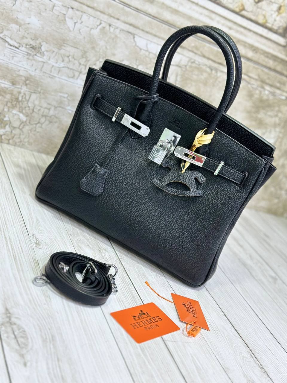 کیف وارداتی برند هرمس HERMES چرم یراق نقره ای سایز 30 سانت