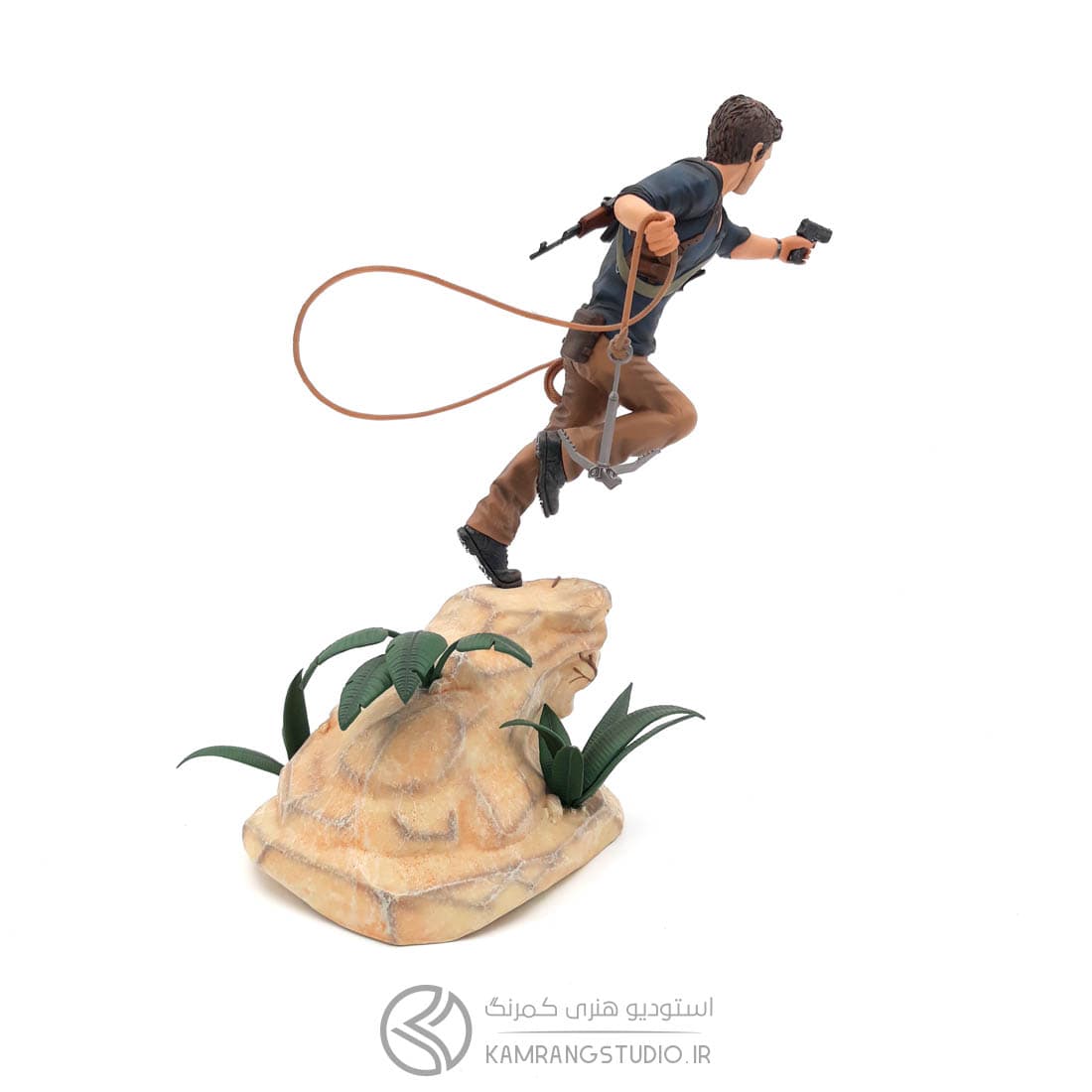 فیگور Uncharted 4 A Thief’s End – Nathan Drake Statue — تصویر ۲