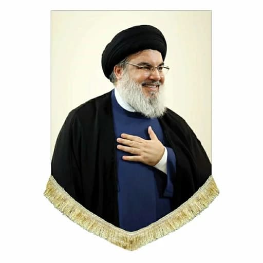 کتیبه مخمل عمودی سید مقاومت سید حسن نصرالله — تصویر ۳
