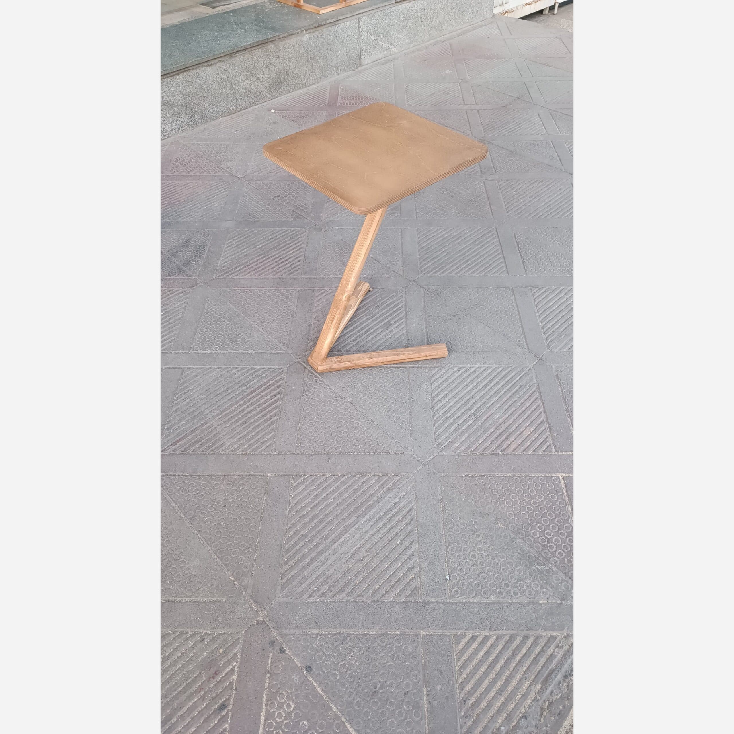 میز عسلی جلومبلی تک پایه مبلمان فرنا مدل 1133132 — تصویر ۲