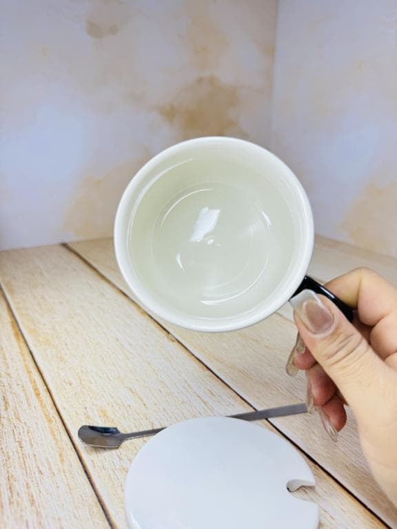 ماگ فانتزی سفید و مشکی طرح گربه کد 2505 — تصویر ۶