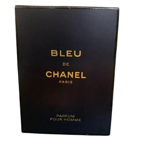 ادکلن Bleu de Chanel Paris | رایحهای جسورانه و مردانه برای آقایان مدرن — تصویر ۳