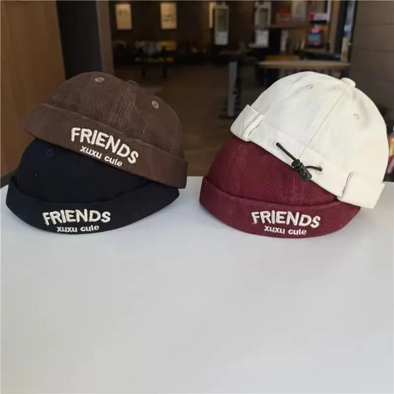 کلاه بچگانه پسرانه طرح friends (مناسب کودکان 6 ماه تا 2 سال) — تصویر ۴