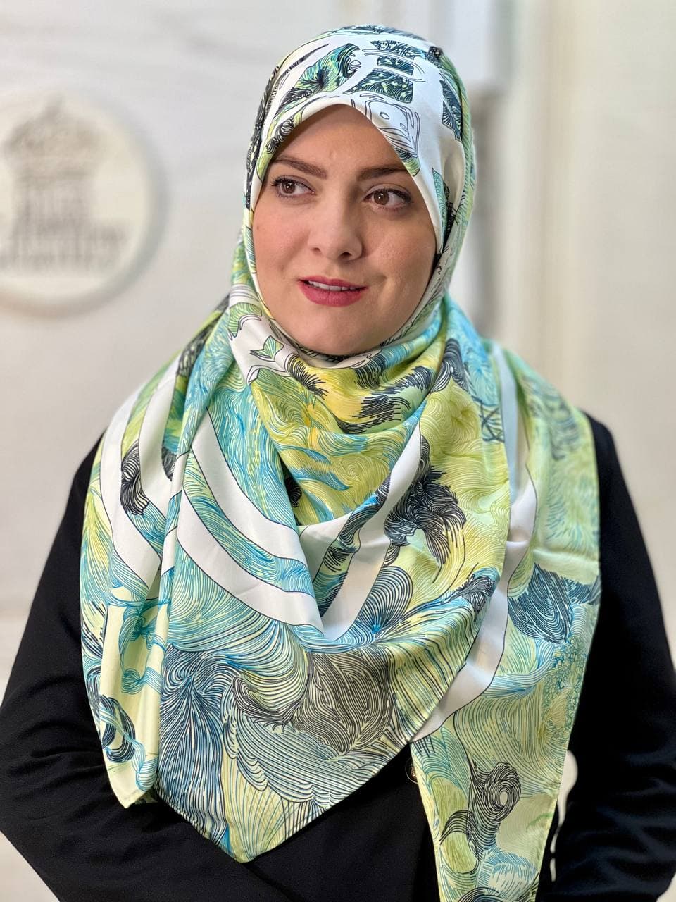 روسری توییل ابریشم مجلسی وارداتی طرح دو — تصویر ۳