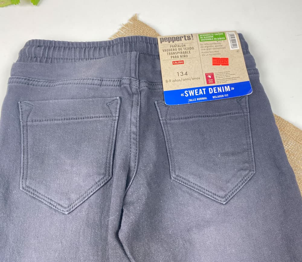 شلوار جین اسلش برند pepperts طرح پایین کش دار کمربند زرد دار مشکی رنگ — تصویر ۵