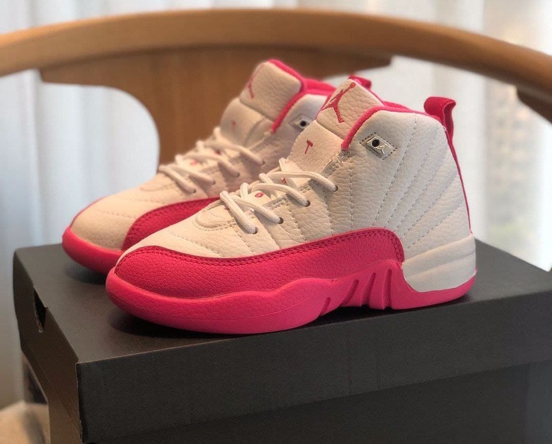 کتونی بچه گانه نایک ایر جردن ۱۲ صورتی Nike air jordan 12