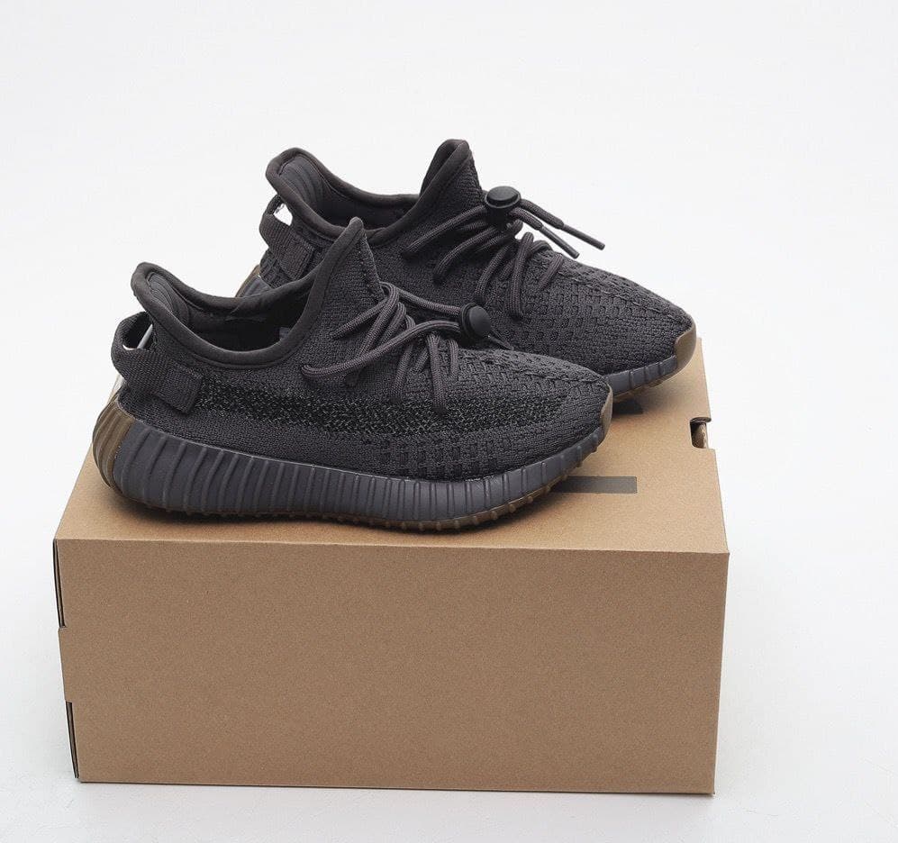 کتونی بچه گانه آدیداس یزی اسپلی ۳۵۰ کیندر مشکی Adidas yeezy sply 350