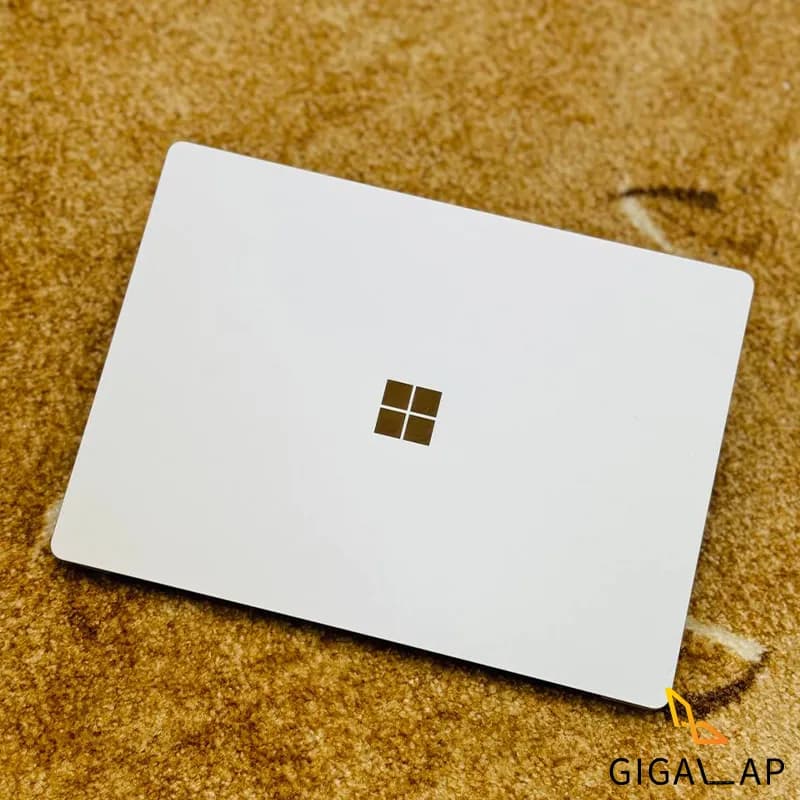 لپ تاپ استوک لمسی سرفیس Laptop 5 مدل i5-1235U 8GB 256GB SSD Intel Iris Xe 14″ 2K Touch — تصویر ۳
