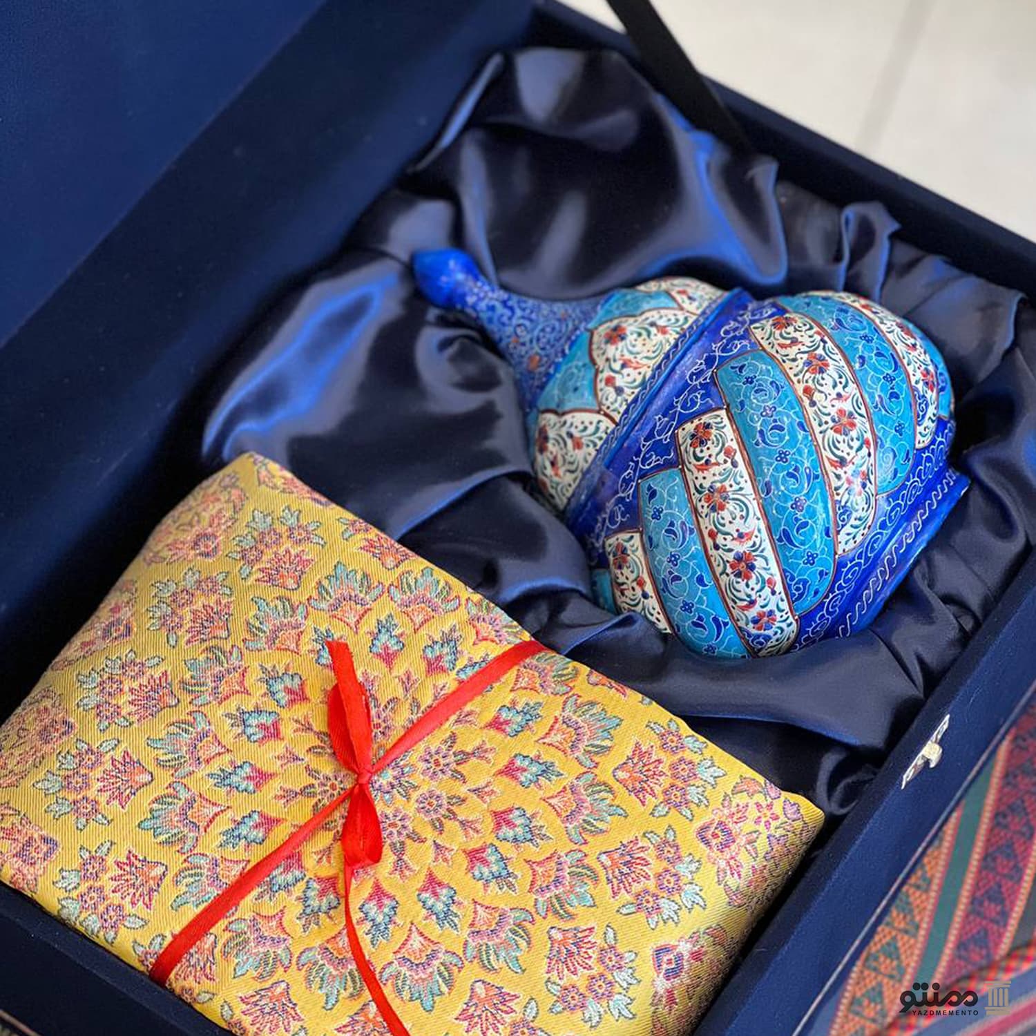 قندان میناکاری مسی مدل پایه دار کد 1 — تصویر ۲