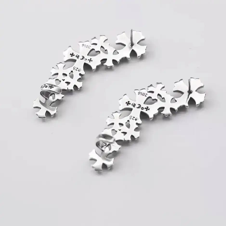 گوشواره ایرکاف طرح کروم هارتز جفتی رنگ نقره ای استیل عیار 316 ضد حساسیت و رنگ ثابت کد zsf