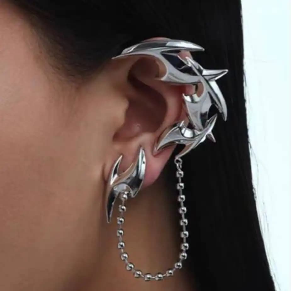 گوشواره اسپرت خاص رنگ نقره ای استیل عیار 316 ضد حساسیت و رنگ ثابت کد zsf