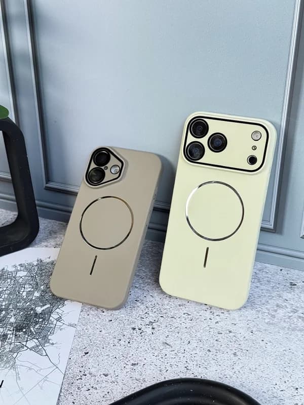 قاب Volt Case طرح مگ سیف گوشی آیفون 15 پرومکس — تصویر ۴