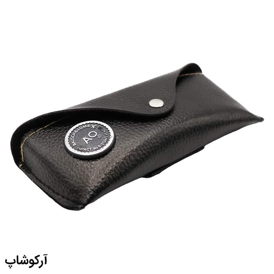 کیف عینک کلاسیک امریکن اپتیکال AO با رنگ مشکی، جنس چرمی و کمری مدل 992789 — تصویر ۲