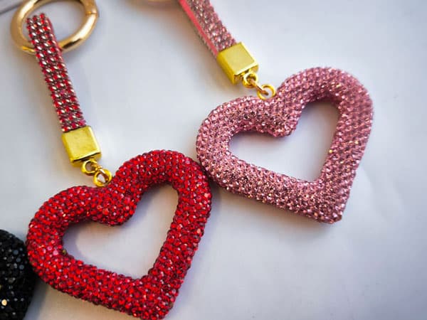 جاکلیدی قلب توخالی دخترانه نگینی کد 10814 — تصویر ۲