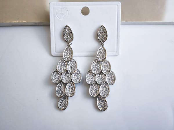 گوشواره بزرگ نگینی آویز بلند کد 10747