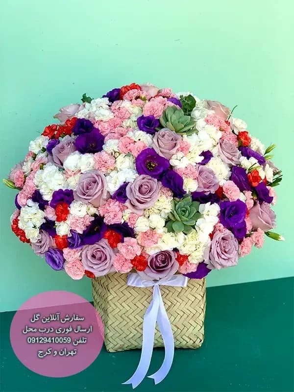 سبد گل بله برون لاکچری (رز میخک لیسیانتوس)