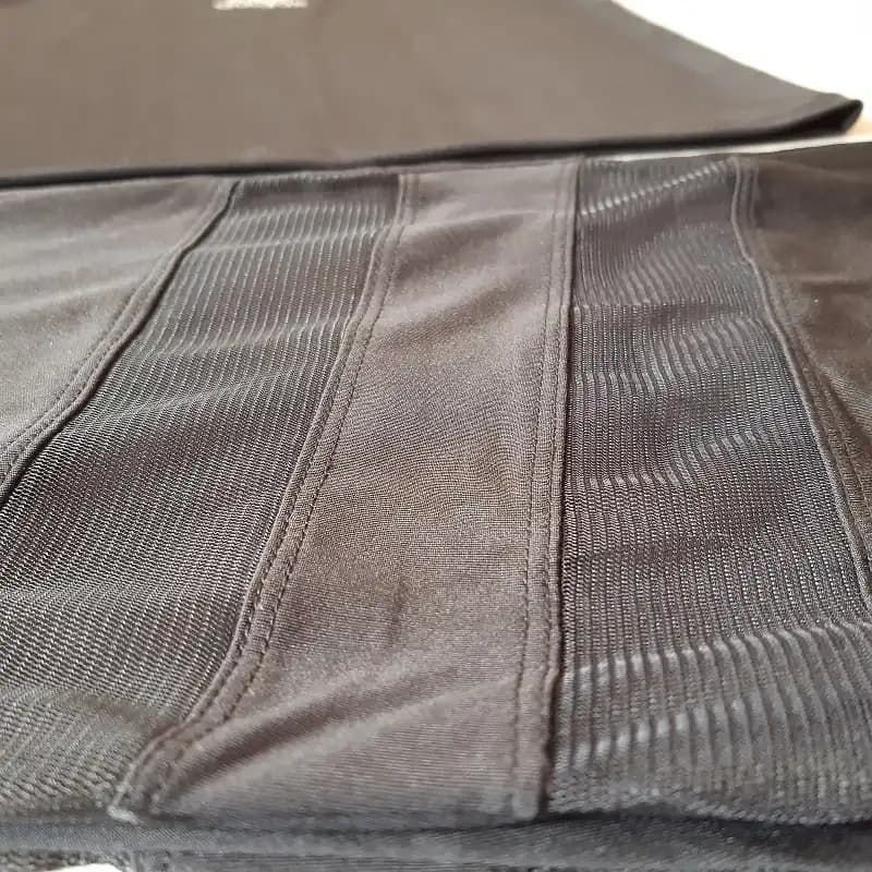 تاپ و شلوارک ورزشی آدیداس — تصویر ۴